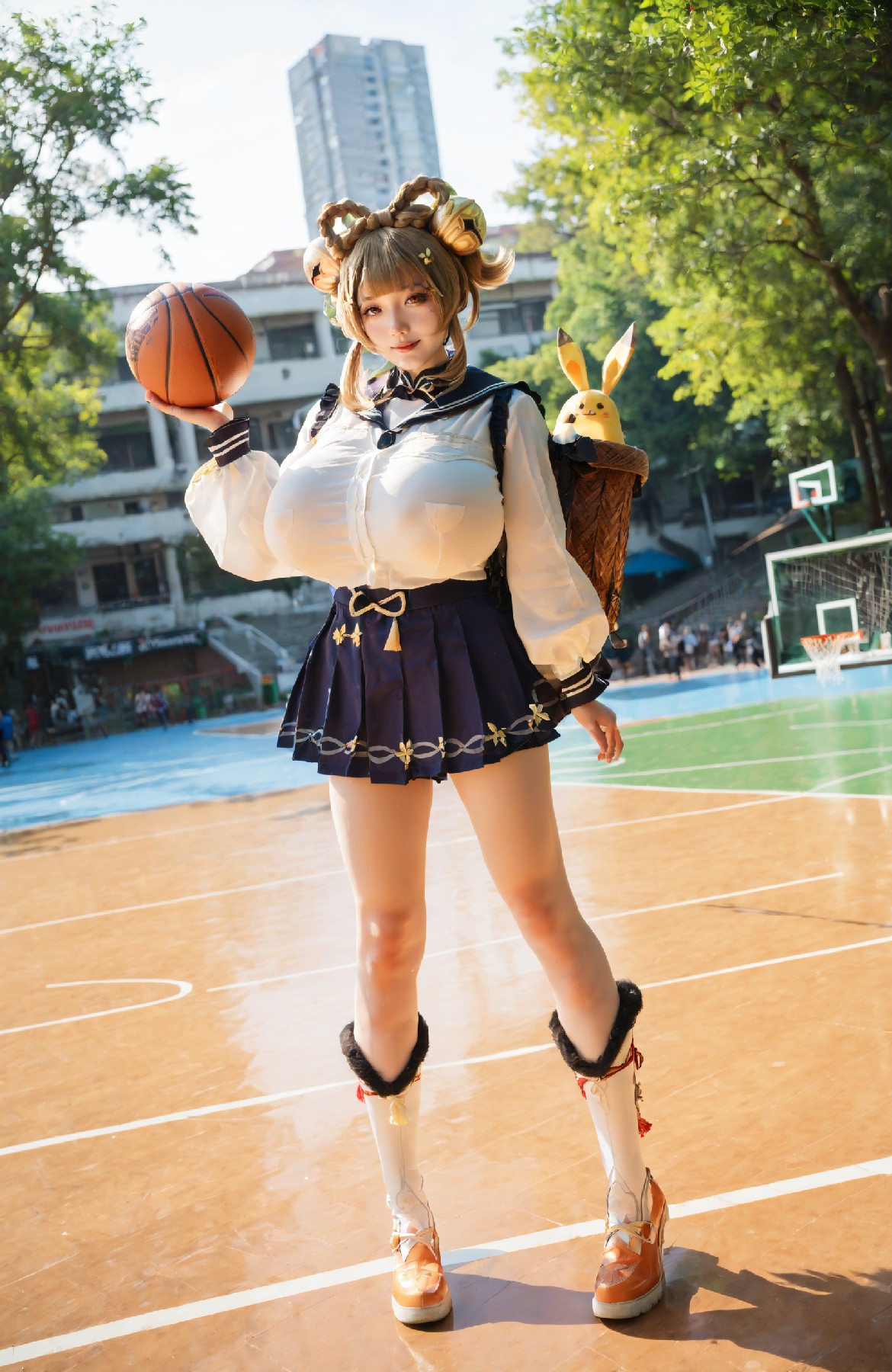 yaoyao cosplay (genshin impact)